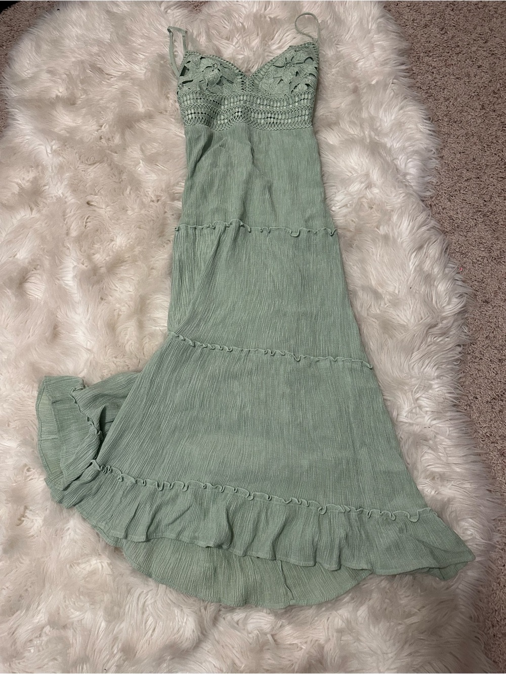 Love Tree Pale Mint Green Smocked Bust Maxi Dress